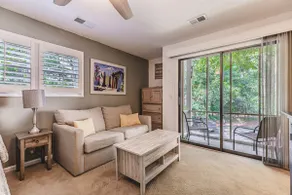 Seascape Studio : Beach Retreat - Image 2
