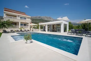 Villa Marisa with 51sqm pool, 5 bedrooms, gym - Image 3