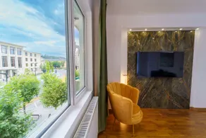 Main square 5 star luxury apartment with view - Image 2