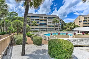 Palmetto Dunes Villa w/ Views: Steps to Beach! - Image 3