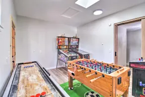 Family Cabin w/ Game Room! 32 Mi to Sunrise Resort - Image 2