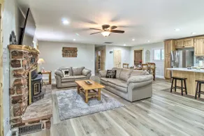 Family Cabin w/ Game Room! 32 Mi to Sunrise Resort - Image 4