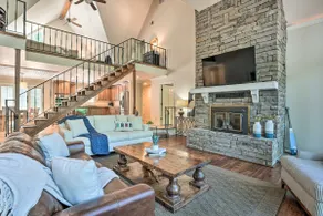 Spacious Lakefront Home w/ Private Dock! - Image 5