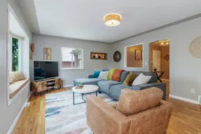 Spacious home w/ hot tub & fire pit - Image 3