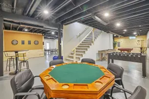 Deer Run Manor - Indoor Pool, Hot Tub & Game Room - Image 3