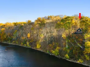 Peregrine's Perch - Cabin Overlooking the River! - Image 2