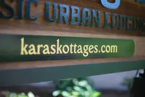 Kara's Kottages - Sugar Maple - Image 4