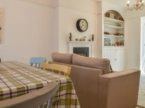 Sunnyside - Image 4