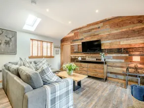 Appletree Lodge - Image 2