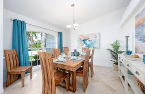 Echos Escape with Hot Tub and Tiki Bar - Image 4