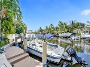 5 BR Oasis HTD Pool, Jacuzzi OlgasFriendsLLC - Image 3