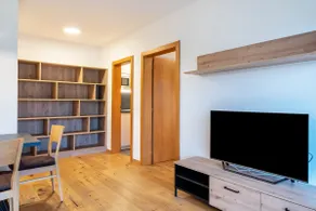 Appartamento \"Schlern Living 1\" con vista montagna e giardino privato - Image 3