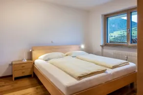 Appartamento \"Schlern Living 1\" con vista montagna e giardino privato - Image 4
