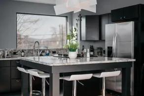 Vitalia Fantastic 1BR Studio Downtown with Sauna - Image 3