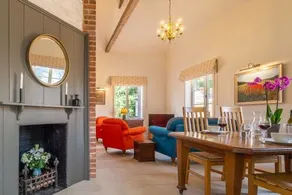Luxurious rural retreat - Holt Coach House - Image 2
