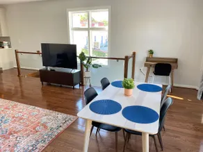 Modern Comfort 2-bed. King bed - Image 3
