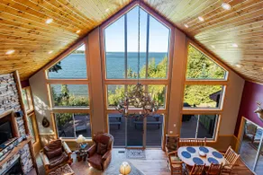 Spacious Leech Lake Home on 2 Private Acres, 200' of lake shore 15 Minutes to Walker with boat lift, dock, swimming, fire pit - Image 3