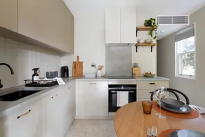 Appartamento accogliente e familiare con giardino e internet veloce - Image 5