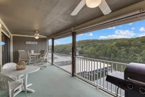 Cozy Fireplace & Lake Views: Lazy Days Condo - Image 2