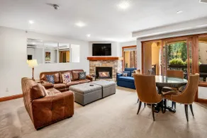 Luxury Ski In, Ski Out 1 Bedroom Mountain Residence In The Heart Of Lionshead Village With Heated Slope Side Pool And Hot Tub - Image 2