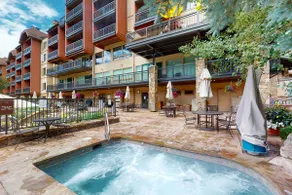 Luxury Ski In, Ski Out 1 Bedroom Mountain Residence In The Heart Of Lionshead Village With Heated Slope Side Pool And Hot Tub - Image 5