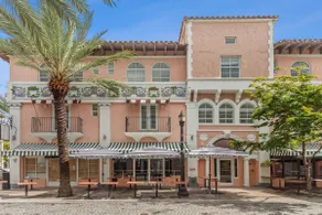 Kasa El Paseo Miami Beach | Double Queen Suite - Image 2