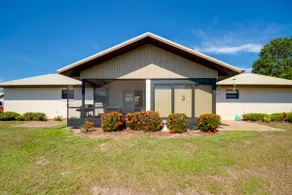 Screened Porch + Pool Access: Cozy Sebring Condo - Image 3