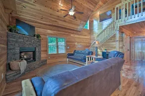 ‘Hiwassee Hideaway' Cabin w/ Mountain Views! - Image 3