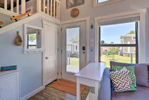 Upscale Tiny Home - Boho-Chic Austin Getaway! - Image 4