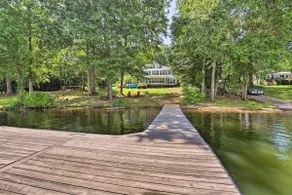 'The B Haus' Lakefront Retreat w/ Boat Ramp! - Image 2