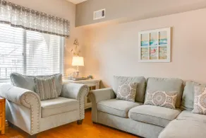 Quaint Wildwood Condo ~ Walk to Beach! - Image 5