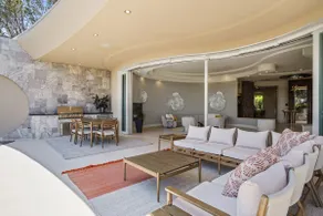 Private Estate in La Jolla w/ Infinity Pool, Panoramic Ocean Views & Gym - Image 4