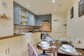 3 Bed in Hope Valley oc-dcherb - Image 4