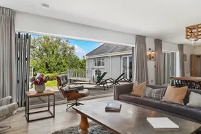 The Hawthorns - Large Luxury Cottage, Hot Tub, Sea Views - Image 5