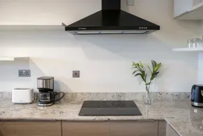 Capital M Emerald One and Two Bedrooms by YourHost Nairobi - Image 5