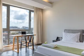 Capital M Emerald One and Two Bedrooms by YourHost Nairobi - Image 2