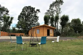 Stunning 5-Bed Cabin in Ashton Under Hill - Image 4