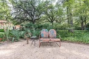 Cottage in Cameron Park near Magnolia Silos! - Image 4