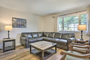 Ideally Located Glen Cove Apartment! - Image 2