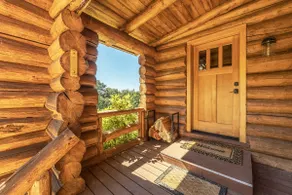 Rowland Log Cabin - Rustic Getaway - Image 4