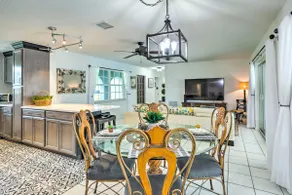 'Tropical Landing' Stuart Home w/ Pool + Grill! - Image 3
