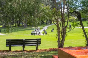 Barfuß Bungalow - Eine perfekte Mischung aus Freizeit und Komfort direkt neben dem Golfplatz - Image 2
