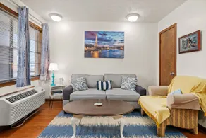 Nautical+Queen Bed+Convenient+ Team Ponytail - Image 3