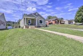 Cozy Cottage Near Dtwn Dining, Walk to Casino - Image 3