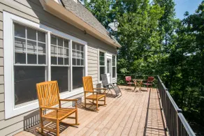 Lakefront 3BR w Private Dock Firepit Free Tix - Image 3