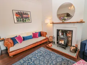 8 Pedwell Way - Image 4