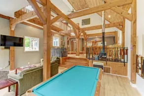 5BR Ski Chalet: Hot Tub, Sauna, Game Room - Image 2