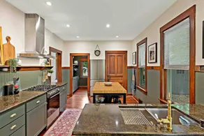 Re-imagined 1880's cottage walking distance to Highwood, Metra, Lake Michigan - Image 2