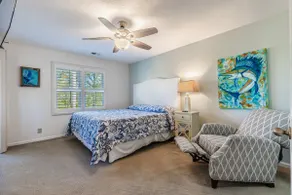 Turtle Cove Haven: Your Coastal Escape - Image 3