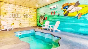 ✨Mighty Chickadee✨ Indoor Pool, Hot Tub, Pool Table, Firepit, A+ Views, Dogs OK - Image 2